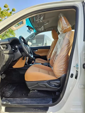 Toyota Fortuner 2.7L Petrol 4wd 2023 Model Year White Color