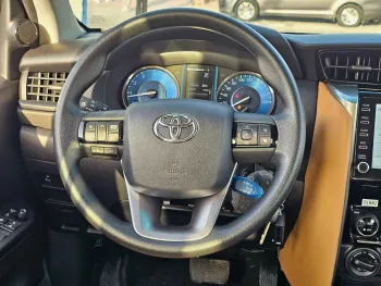 Toyota Fortuner 2.7L Petrol 4wd 2023 Model Year White Color
