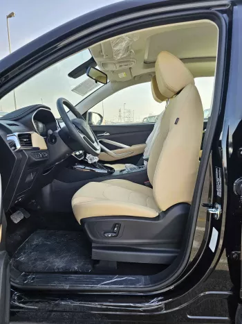 Chevrolet Captiva 1.5L Petrol Fwd 2024 Model Year Black Color