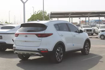 KIA SPORTAGE 2.0L DIESEL 2019 MODEL YEAR KOREAN SPECS WHITE COLOR