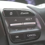 HYUNDAI KONA 2.0L DIESEL 2020 MODEL YEAR KOREAN SPECS GRAY COLOR - Thumbnail 17