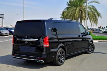 MERCEDES BENZ VIP EDITION V300D DIESEL 4-SEATER AUTOMATIC 2022 MODEL YEAR