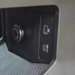 Jetour T2 2.0L Petrol AT full option 2024 model year - Thumbnail 15