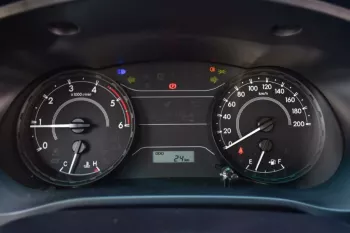 2022 TOYOTA HILUX DOUBLE CAB 2.4L DIESEL 4X4