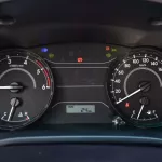 2022 TOYOTA HILUX DOUBLE CAB 2.4L DIESEL 4X4 - Thumbnail 14