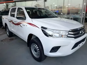 TOYOTA HILUX 2.7l 4WD PETROL M/T
