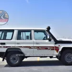 Toyota Lanc Cruiser Hard Top LC 76 2024 Model Year Manual 4.5L Turbo Diesel - Thumbnail 3