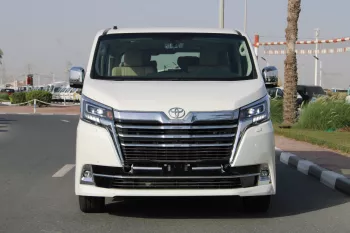 TOYOTA GRANVIA 2.8 DIESEL 2023 MODEL YEAR 2WD PREMIUM V WHITE COLOR