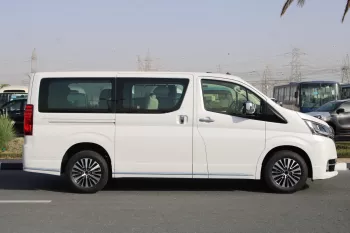TOYOTA GRANVIA 2.8 DIESEL 2023 MODEL YEAR 2WD PREMIUM V WHITE COLOR