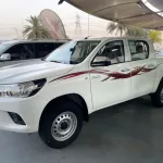 TOYOTA HILUX 2.7l 4WD PETROL M/T - Thumbnail 3
