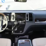 TOYOTA GRANVIA 2.8 DIESEL 2023 MODEL YEAR 2WD PREMIUM V WHITE COLOR - Thumbnail 5