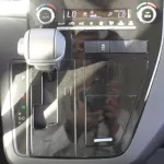 TOYOTA GRANVIA 2.8 DIESEL 2023 MODEL YEAR 2WD PREMIUM V WHITE COLOR - Thumbnail 7