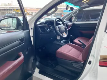 TOYOTA HILUX 2.7l 4WD PETROL M/T