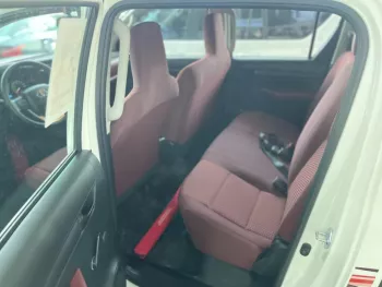 TOYOTA HILUX 2.7l 4WD PETROL M/T