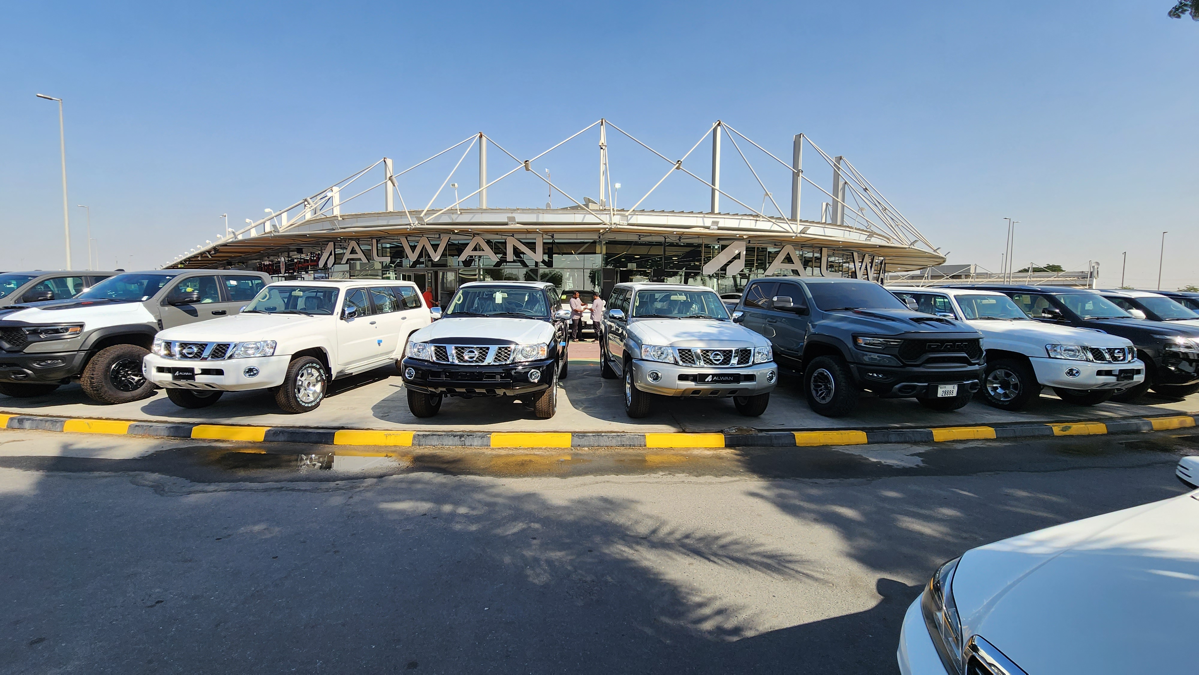 Alwan Global Cars L.L.C dealership logo