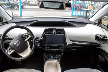 Toyota Prius 1.8L RWD Hybrid 2017 Model Year Low Mileage Import from Japan