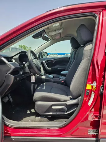  TOYOTA RAV4 LE LOW MILEAGE 2.5L V4 RED 2021 MODEL YEAR