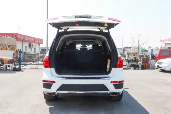 Mercedes Benz GL550 5.5L Petrol RWD 2014 Model Year Import from Japan