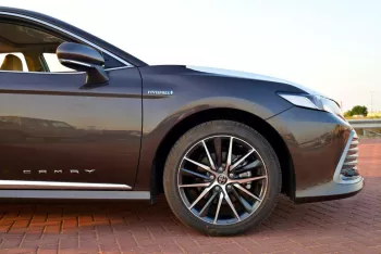 TOYOTA CAMRY GLE 2024 MODEL YEAR HYBRID BROWN COLOR