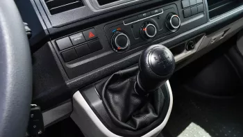 VOLKSWAGEN TRANSPORTER T6 2.0L V4 2019 MODEL YEAR EXPORT PRICE