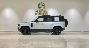 LAND ROVER DEFENDER 110 P525 V8 EDITION 2023 MODEL YEAR WHITE COLOR