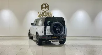 LAND ROVER DEFENDER 110 P525 V8 EDITION 2023 MODEL YEAR WHITE COLOR