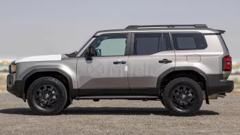 TOYOTA PRADO 250 2.8L DIESEL FIRST EDITION NEW SHAPE 2024 MODEL YEAR BRONZE COLOR