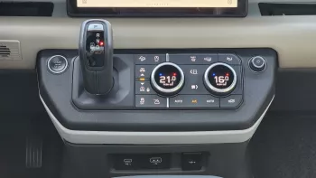 LAND ROVER DEFENDER 2021 MODEL YEAR P400 HSE BLUE COLOR