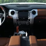 toyota tundra 2021 v8 - Thumbnail 7