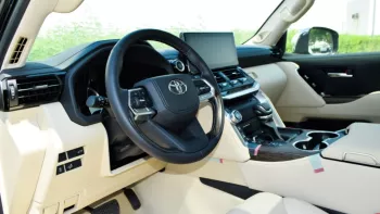 Toyota Land Cruiser VXR V6 4.0L FULL OPTION 2022 GCC BRAND NEW