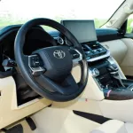 Toyota Land Cruiser VXR V6 4.0L FULL OPTION 2022 GCC BRAND NEW - Thumbnail 8