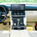 Toyota Land Cruiser VXR V6 4.0L FULL OPTION 2022 GCC BRAND NEW - Thumbnail 9