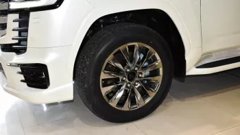 Toyota Land Cruiser VXR L300 Tiwn Turbo 3.5L 4WD 2022