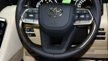 Toyota Land Cruiser VXR L300 Tiwn Turbo 3.5L 4WD 2022