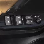 Toyota Fortuner 4.0L 2024 Model Year Petrol Full Option - Thumbnail 9
