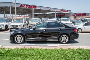 Mercedes Benz C250 2.5L Petrol RWD 2009 Model Year Import from Japan