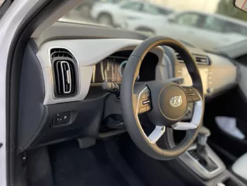 HYUNDAI CRETA 1.5L FULL OPTION 2023 MODEL YEAR WHITE COLOR