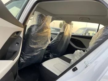 HYUNDAI CRETA 1.5L FULL OPTION 2023 MODEL YEAR WHITE COLOR