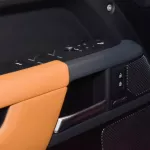 Land Rover DEFENDER X 2023 - Thumbnail 4