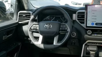 TOYOTA TUNDRA LIMITED 4x4 FULL OPTION 2023 MODEL YEAR