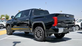 TOYOTA TUNDRA LIMITED 4x4 FULL OPTION 2023 MODEL YEAR