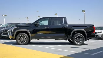 TOYOTA TUNDRA LIMITED 4x4 FULL OPTION 2023 MODEL YEAR