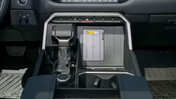 TOYOTA TUNDRA LIMITED 4x4 FULL OPTION 2023 MODEL YEAR