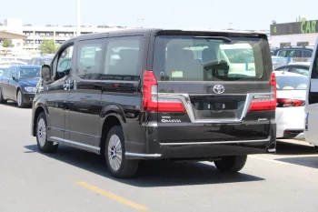 TOYOTA GRANVIA 3.5L PETROL 2WD 7 SEATER PREMIUM 2024 MODEL YEAR