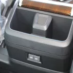 TOYOTA GRANVIA 3.5L PETROL 2WD 7 SEATER PREMIUM 2024 MODEL YEAR - Thumbnail 24