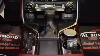 Lexus LX600 Signature 3.5L Twin Turbo 2022