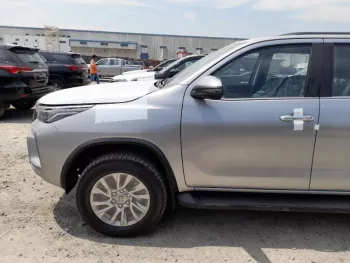 TOYOTA FORTUNER 2.8L DIESEL EXCUTIVE 2023 MODEL YEAR SILVER COLOR