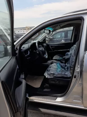TOYOTA FORTUNER 2.8L DIESEL EXCUTIVE 2023 MODEL YEAR SILVER COLOR