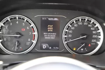 SUZUKI GRAND VITARA GLX 1.5L A/T PETROL HYBRID 4X4 2024 MODEL YEAR