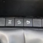 ISUZU DMAX 3.0L DIESEL 4X4 DOUBLE CABIN GT MANUAL 2024 MODEL YEAR BLACK - Thumbnail 16